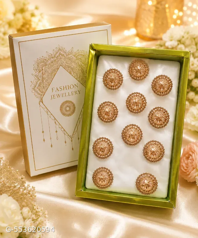 📸 Caption "Shine with timeless elegance! ✨ Premium Rose Gold Floral Statement Ring – the perfect finishing touch for every special occasion."